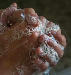 Hoe blijf je hygiënisch en hoe was je je handen.