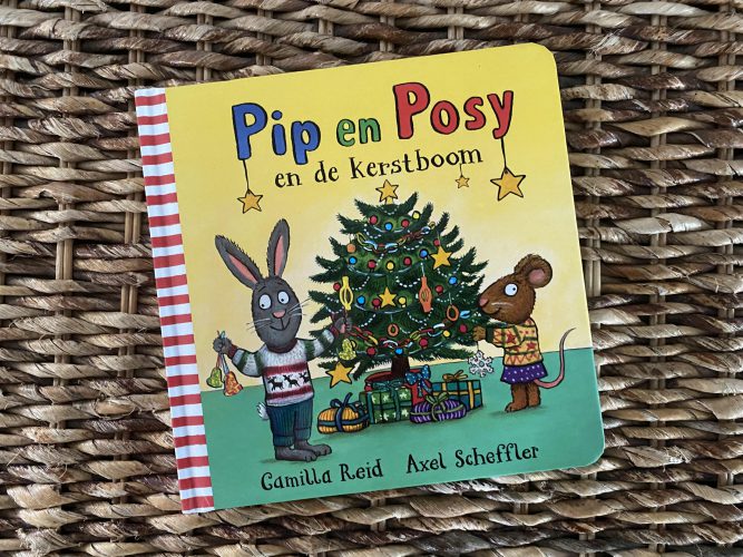 Pip en Posy en de kerstboom is een warm en vertrouwd verhaaltje voor peuters.