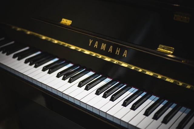 Waarom jij wilt kiezen voor een Yamaha piano: Harmonie in muziek.